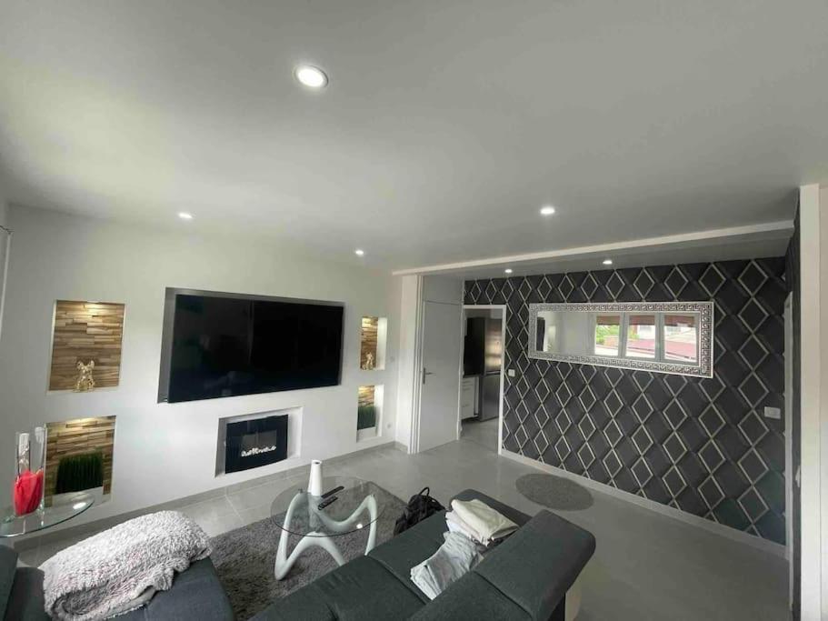 Super Appartement By Live Cite Gastronomique Dijon Buitenkant foto